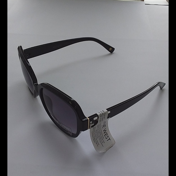 NWT Nine West Square Aviator Black Sunglasses - Picture 3 of 5
